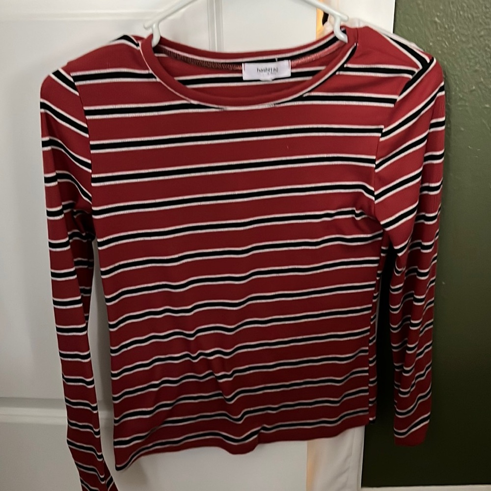 Long sleeve t-shirt